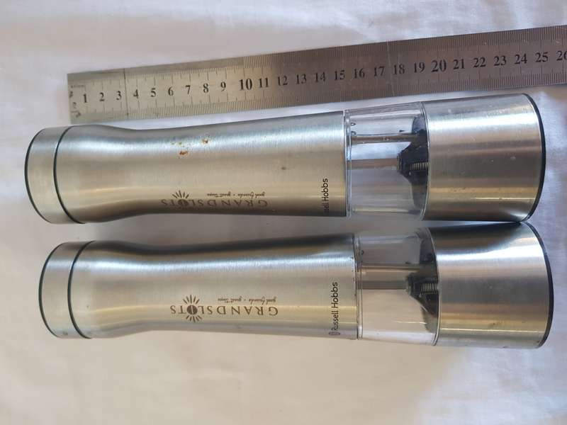 Silver Battery Operated Salt and Pepper Grinder Set