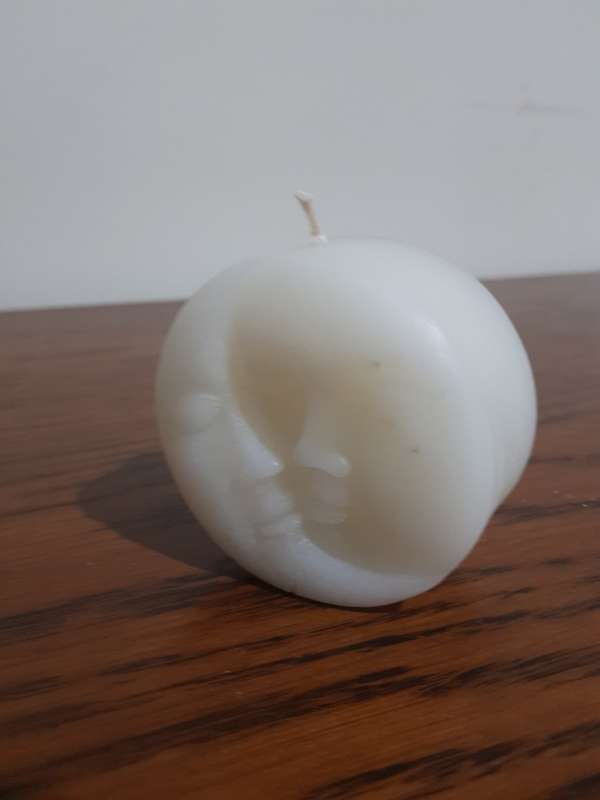 White Moon Candle in Box 6.5cm