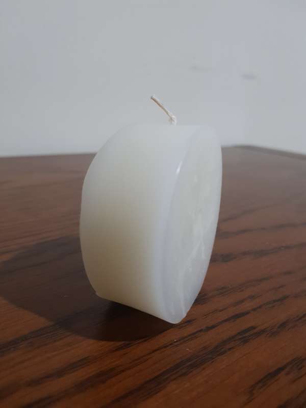 White Moon Candle in Box 6.5cm