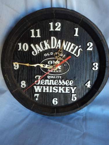 GREAT JACK DANIELS  CLOCK FOR THE BAR!!!!