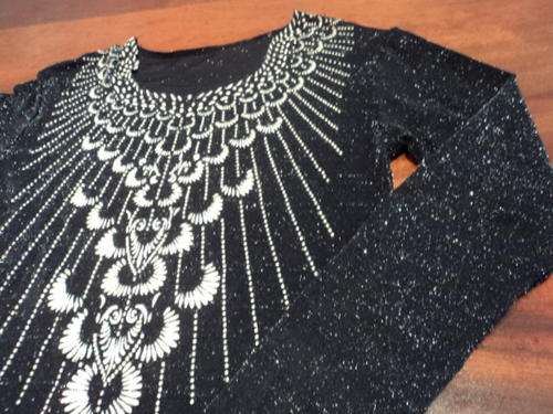 STUNNING LADIES NAVY SMART SHIRT WITH BEAUTIFUL DETAL!!!! SMALL