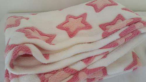 AN ABSOLUTLY GORGEOUS WHITE AND PINK FLEECE BLANKET WITH PINK STARS!! STUNNING!!!!!