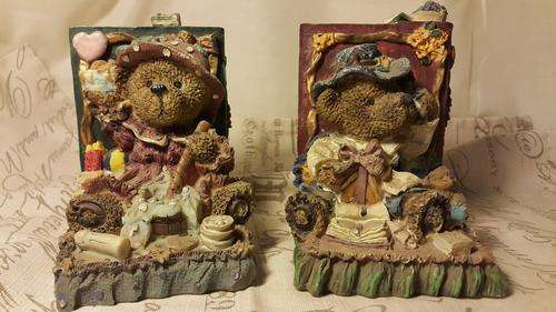A STUNNING SET OF TEDDY BEAR BOOK ENDS!!!!