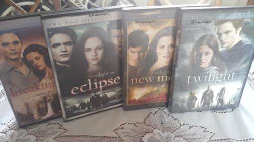THE TWILIGHT SAGA - TWO DISC SPECIAL EDITION TWILIGHT, NEW MOON, ECLIPSE, BREAKING DAWN PART 1!!!!!