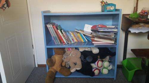 A 2 SHELF WOODEN PAINTED BLUE BOOKSHELF!!!!!! PERFECT FOR ANY BEDROOM!!!!!