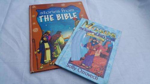 2 BEAUTIFUL BIBLE STORY BOOKS INCLUDING MOSES!!!!!