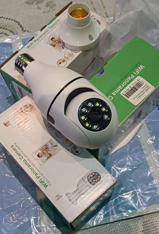 Wifi bulb rotating camera
