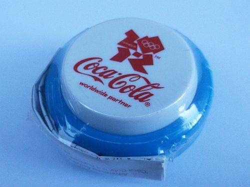 FANTASTIC COCA-COLA ADVERTISING YO-YO MADE FOR THE 2012 OLYMPICS ..5 COLORS AVAILABLE !! GET THE LOT