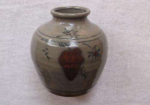 A RARE FIND !! POTTERY VASE BY FAMOUS SA POTTER DAAN VERWEY....SIGNED ...LISTED ARTIST / POTTER !!!