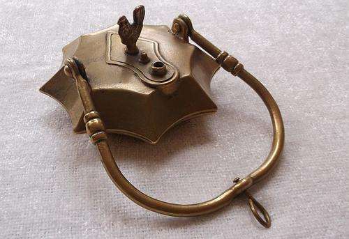 A RARE ANTIQUE OIL BURNER WITH ROOSTER MOTIF AND OCTAGONAL SHAPE !!! WOW !!!