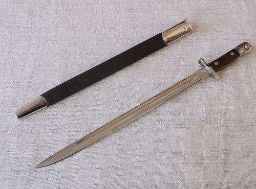 AN ABSOLUTELY AWESOME ANTIQUE 1907 PATTERN MILITARY BAYONET WITH SCABBARD AND APPLICABLE MARKINGS !!