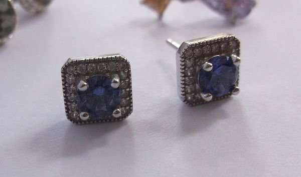 AWESOME DEAL !!! 4 PAIRS OF STERLING SILVER EARRINGS !!!