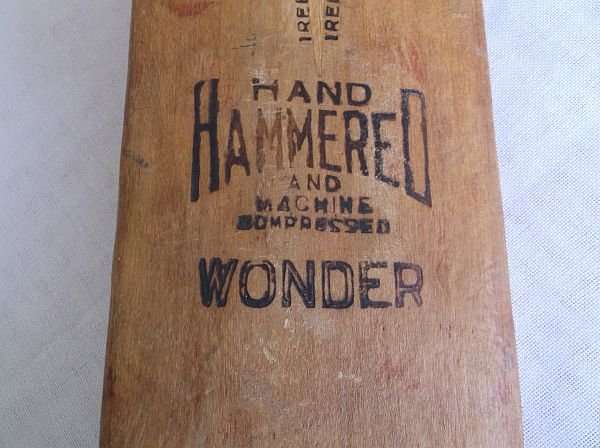 AWESOME !!! VINTAGE 1957 CRICKET BAT AUTOGRAPHED !!! GRIQUAS VS MARYLEBONE @ DE BEERS STADIUM !!!WOW