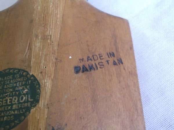 AWESOME !!! VINTAGE 1957 CRICKET BAT AUTOGRAPHED !!! GRIQUAS VS MARYLEBONE @ DE BEERS STADIUM !!!WOW