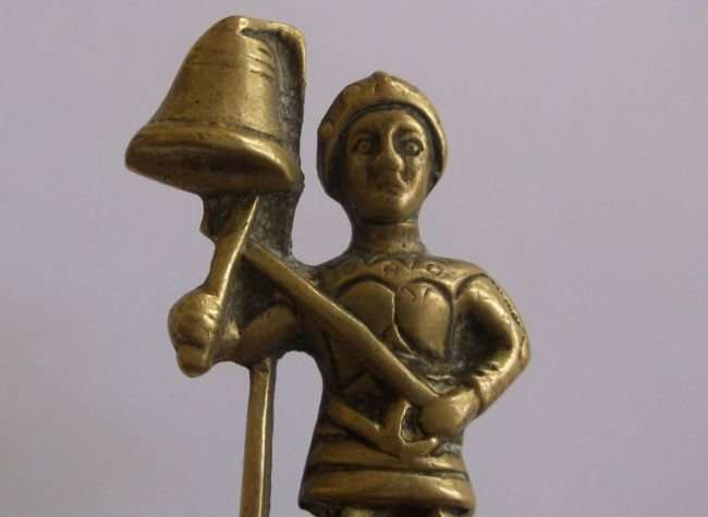 AN ANTIQUE BRASS / BRONZE LETTER OPENER WITH ""SOUTHWOLD JACK"" MOTIF ...INTERESTING FIND !!