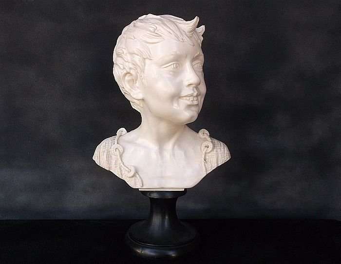 A LARGE RESIN BUST OF A YOUNG BOY ON A PLINTH SIGNED A. SANTINI - TOP CLASS !!!