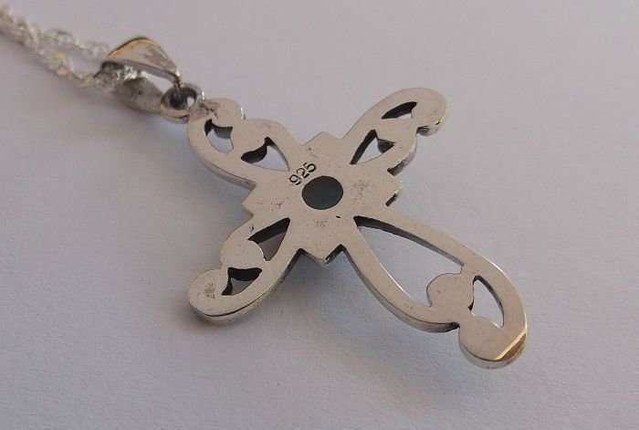 A STERLING SILVER NECKLACE PLUS A STERLING SILVER CROSS PENDANT ...SEE PICS