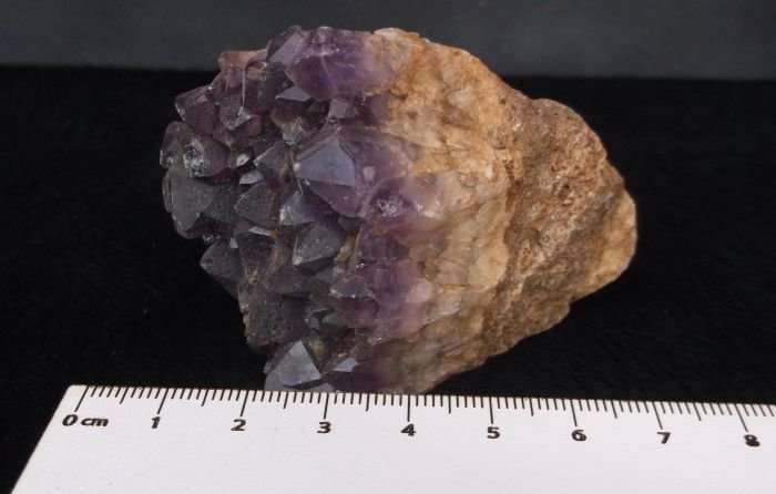 ROCKS & MINERALS COLLECTION - AMETHYST CLUSTER