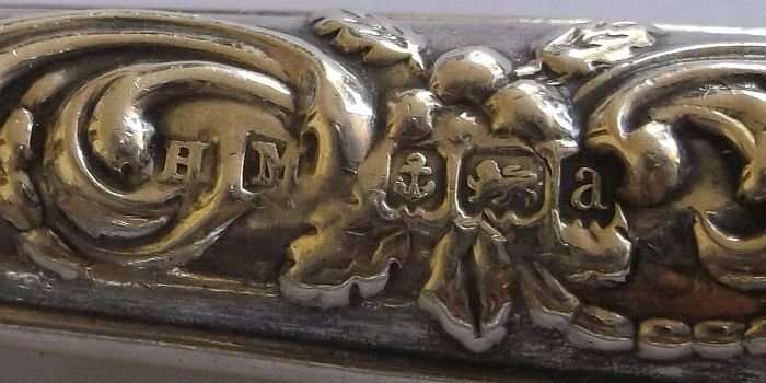 116 YEARS OLD !!! BIRMINGHAM 1900 ...GLOVE STRETCHERS WITH IVORY COLLARS ...H MATTHEWS !!!! WOW !!!!