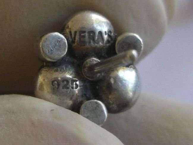 TWO PAIRS OF EARRINGS AND A BELLY RING - MABE AND SEED PEARLS ...MUST SEE