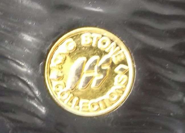 BIG 5 ...." LION " ....COLLECTORS KNIFE....GREAT BLADE....GOOD WEIGHT....AWESOME GIFT...WOW
