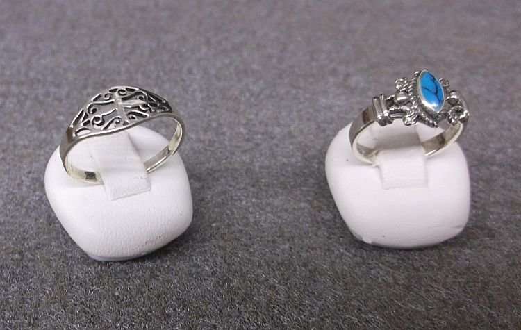 CRAZY !! INSANE !! MR SILVARTI HAS LOST THE PLOT !!! 10 STERLING SILVER RINGS FOR ONE WINNING BID !!