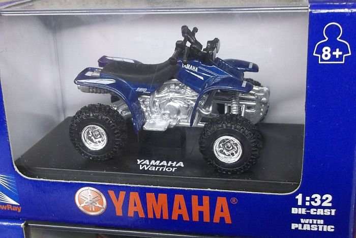 BRILLIANT !!! 4 MINIATURE 1:32 SCALE DIE CAST METAL MOTORBIKES !!! EXTREME DETAILS !!!