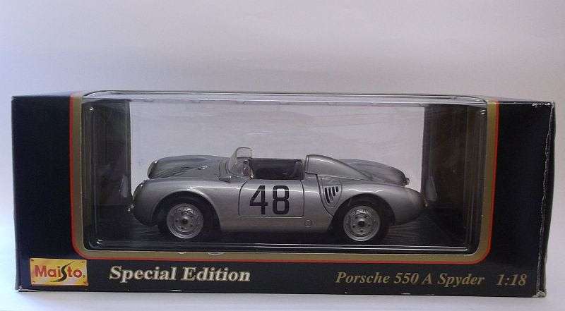 AMAZING !!! A DIE CAST METAL 1:18 SCALE MODEL PORSCHE 550A SPYDER " 1000 KM RACE BUENOS AIRES 1958 "