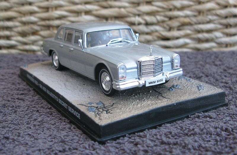 A 1:43 SCALE DIE CAST METAL MODEL OF THE ""MERCEDES 600"" AS SEEN IN THE JAMES BOND MOVIE