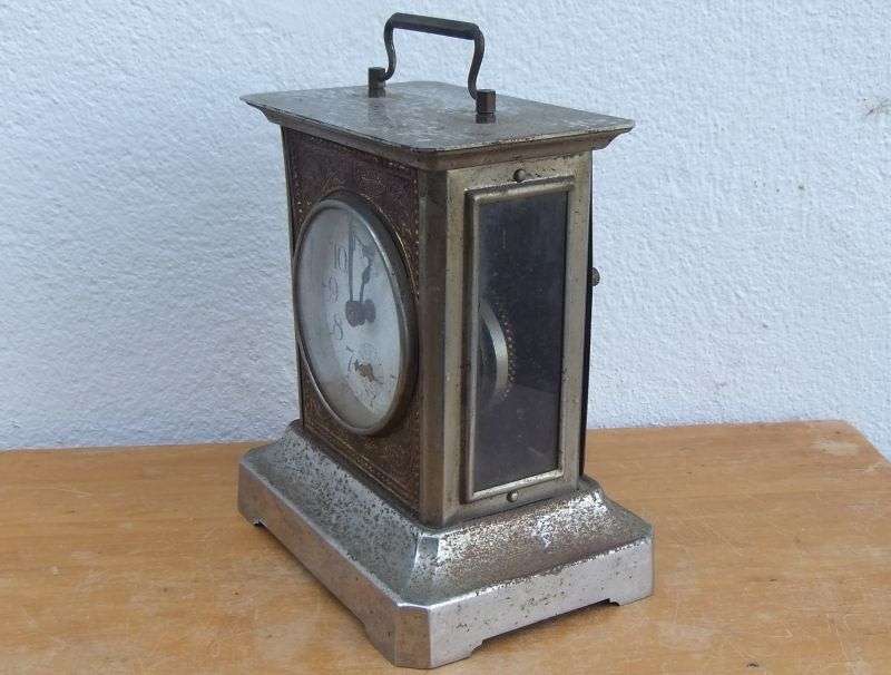 A COOL RUSTIC LOOKING OLD CARRIAGE CLOCK FOR DECORATION OR REPAIR ...WITH ORIGINAL KEY !! SWEET !!