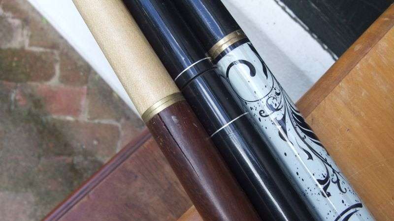 COOL FIND !! THREE TWO PIECE POOL CUES ...ALL BRAND NAMES ...GOOD CONDITION...BID FOR THE 3 !!
