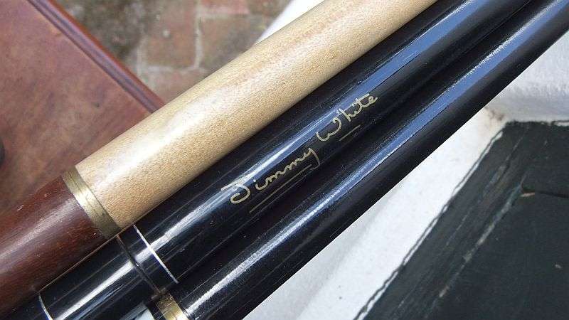 COOL FIND !! THREE TWO PIECE POOL CUES ...ALL BRAND NAMES ...GOOD CONDITION...BID FOR THE 3 !!