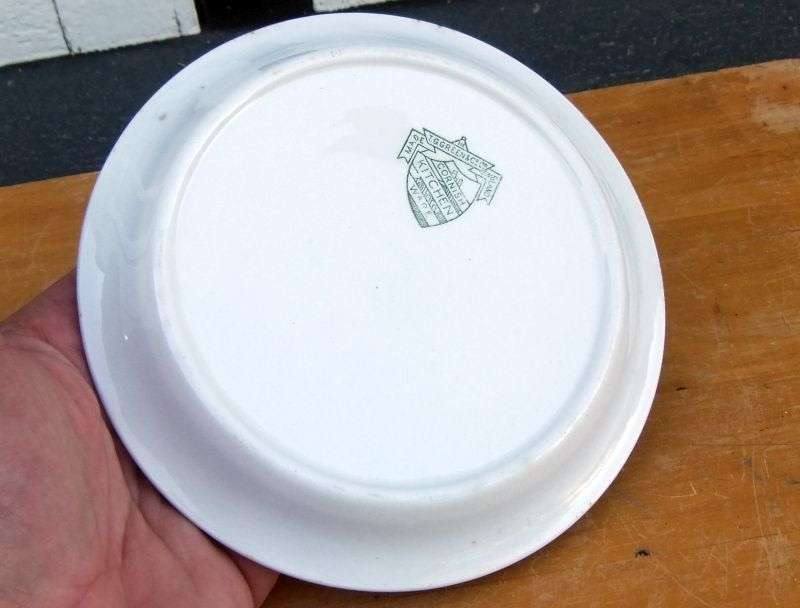 A RARE 1930`S T.G GREEN & CO CORNISH WARE BUTTER DISH IN REMARKABLY GOOD CONDITION FOR AGE !! WOW !!