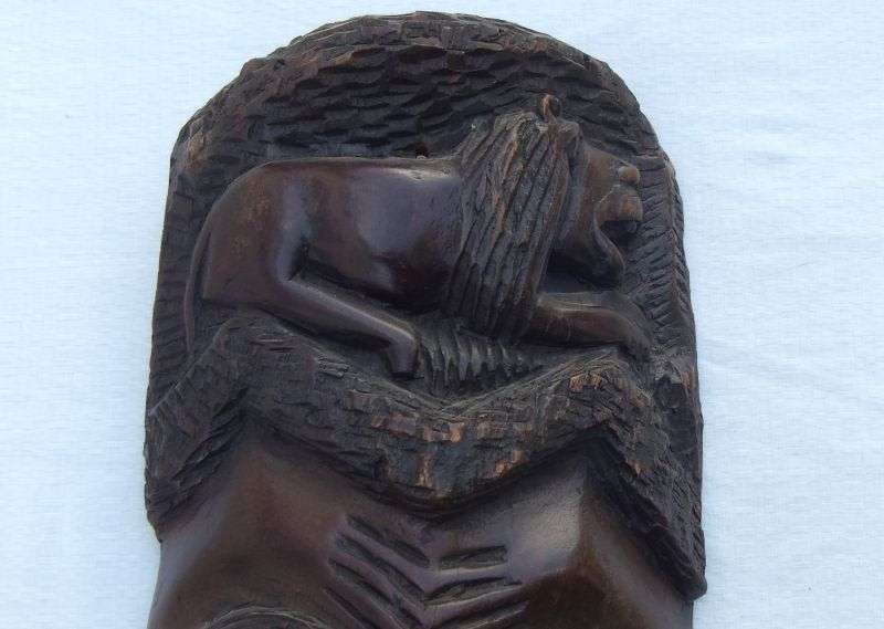 A big and heavy solid carved wood Vintage Traditional African mask with lots of detail !! WoW !