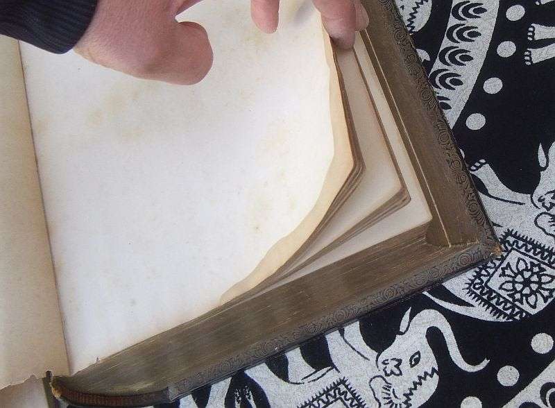 A MAGNIFICENT ANTIQUE FAMILY BIBLE DATED 1846 WITH BIRTHS ,DEATHS ,MARRIAGES & MARRIAGE CERTIFICATE