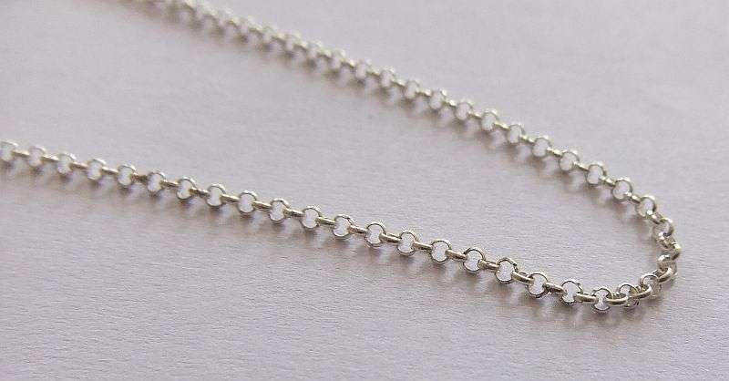 5 AVAILABLE !! ROUND LINK SOLID STERLING SILVER NECKLACES WITH STRONG CLASP !! BID PER NECKLACE !!