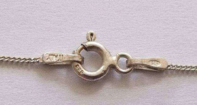 FIVE AVAILABLE !! DAINTY LADIES GENUINE SOLID STERLING SILVER NECKLACES !! BID PER NECKLACE !!