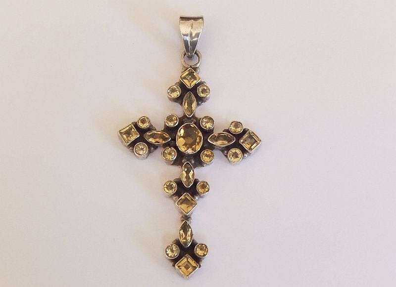 AN AMAZING "" HUGE "" SOLID STERLING SILVER CROSS PENDANT SET WITH EYE CATCHING FACETED STONES !!