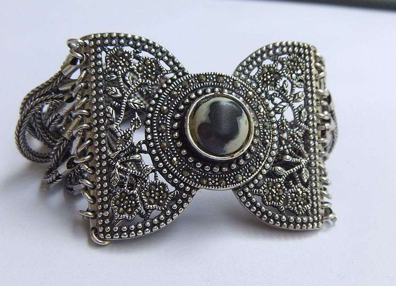 THE MOST EXQUISITE SOLID STERLING SILVER BRACELET EVER WITH MULTIPLE STRANDS !! FULLY STAMPED !!