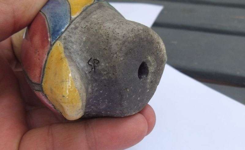 A FABULOUS VINTAGE SOUTH AFRICAN MADE " RAKU POTTERY " BIRD SIGNED ""SP"" IN GREAT CONDITION !!