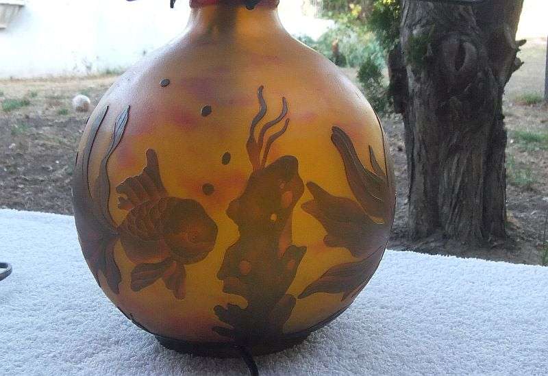 AN ABSOLUTELY STUNNING GALLE / LOETZ STYLE CAMEO GLASS LAMP WITH FISHY MOTIFS ... WOW , WOW , WOW !!