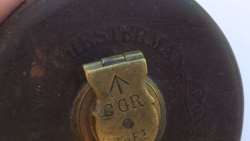 BRILLIANT RARE FIND !! A WORLD WAR ERA MILITARY ISSUED MEASURING TAPE !! LEATHER AND BRASS !! COOL