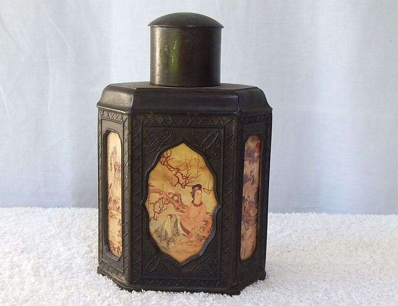 RARE FIND !! A MARVELOUS OLD BRONZE METAL CHINESE TEA CADDY WITH MAKERS MARKS TO BASE !! WOW !!