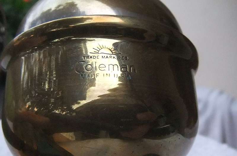 NOT A SPACESHIP !! A TOTALLY COOL VINTAGE COLEMAN IRON ... A RARE ITEM...AN INTERESTING FIND INDEED