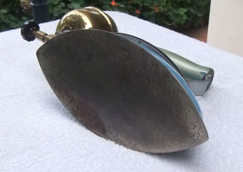 NOT A SPACESHIP !! A TOTALLY COOL VINTAGE COLEMAN IRON ... A RARE ITEM...AN INTERESTING FIND INDEED