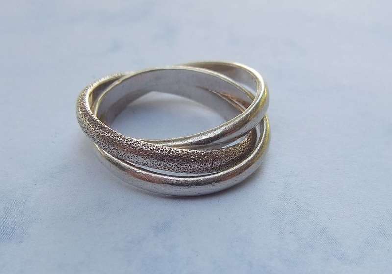 WOW !! A GORGEOUS SOLID STERLING SILVER ""RUSSIAN"" WEDDING BAND TRIPLE RING !! MUST SEE !!