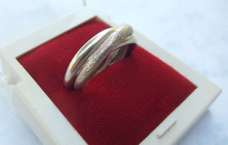 WOW !! A GORGEOUS SOLID STERLING SILVER ""RUSSIAN"" WEDDING BAND TRIPLE RING !! MUST SEE !!