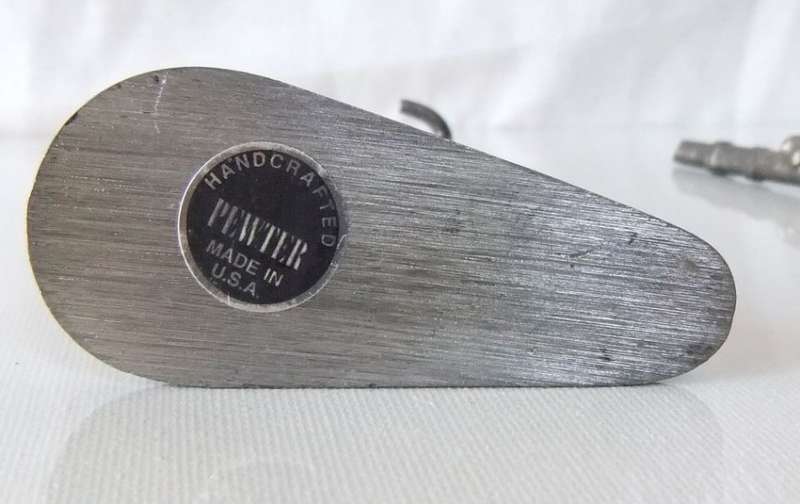 AN AMAZING RARE IN SA HANDCRAFTED SOLID PEWTER MODEL OF A CLARINET WITH STAND !! OUTSTANDING !! WOW