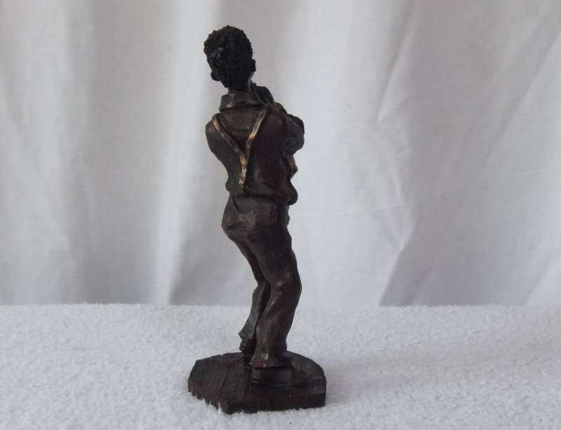 A VINTAGE HIGHLY DETAILED HAND PAINTED RESIN COMPOSITE FIGURE OF A SAXOPHONE PLAYER !! GREAT FIND !!