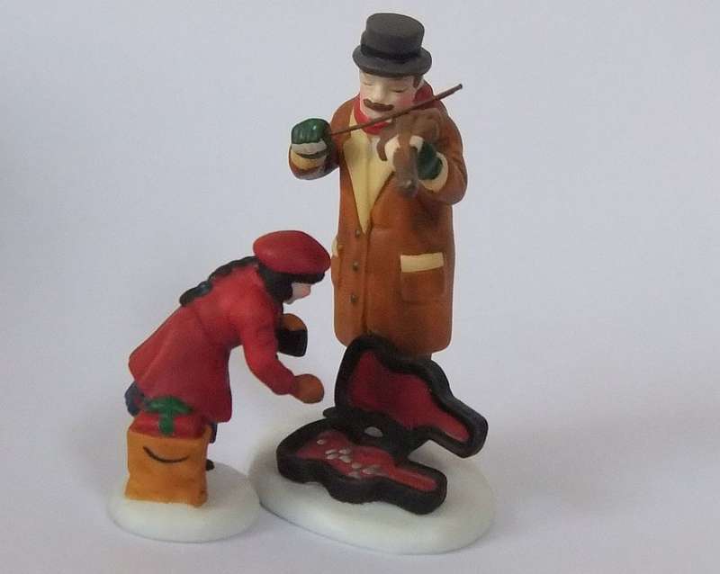 TWO RARE VINTAGE H.V SERIES DEPARTMENT56 DESIGN HAND PAINTED PORCELAIN FIGURES MADE IN TAIWAN !!